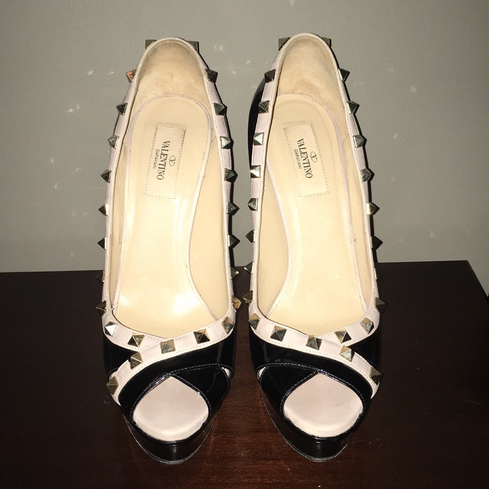 Valentino Rockstud Platform
